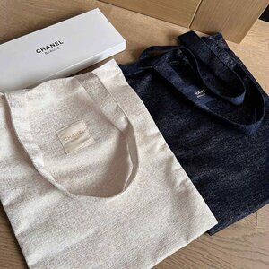 GWP/NOVELTY CH TOTE BEAUTE BAG IN BLUE